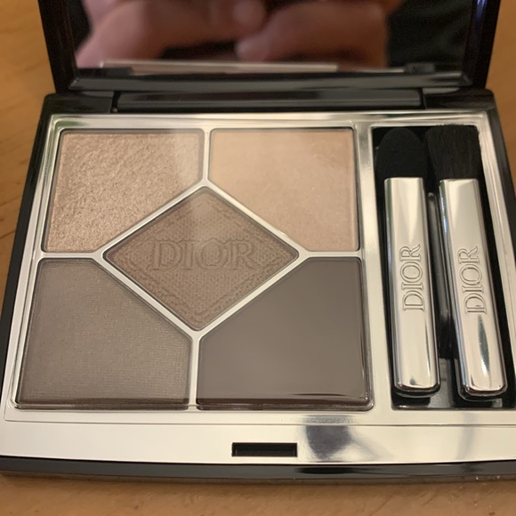 NWT- Dior- Diorshow 5 Color Palette- Soft Cashmere- Untouched - Picture 4 of 12